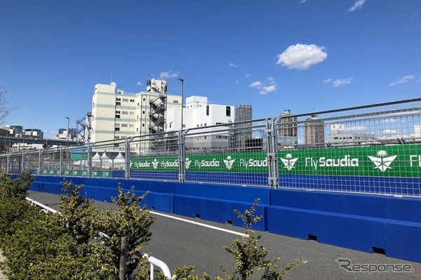 ターン9。進行方向は画面左から右へ
