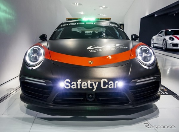 ポルシェ博物館の緊急車両をテーマにした無料の子供向け夏季プログラム「Porsche 4Kids」