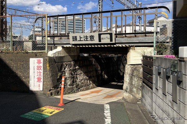 桁下1.6m、東武線・牛田～北千住