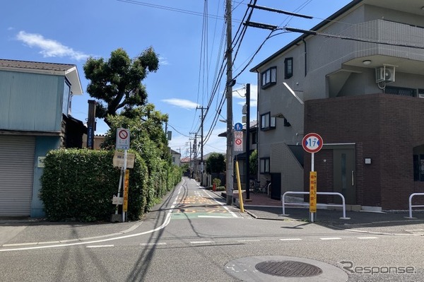 狭い道！ 制限1.7m、小金井市道573号線