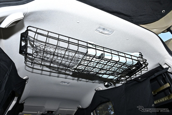 車中泊仕様のe:HEV CROSSTAR