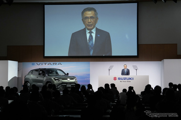 スズキ『eビターラ』と鈴木俊宏社長