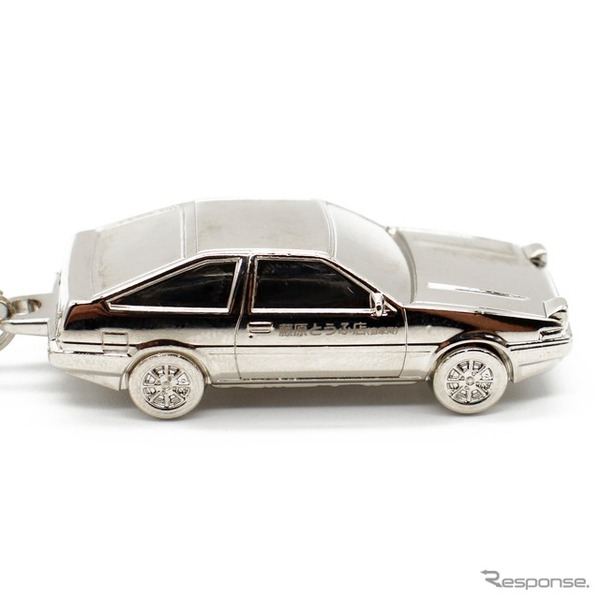 『頭文字D』の86トレノの3Dメタルキーチェーン