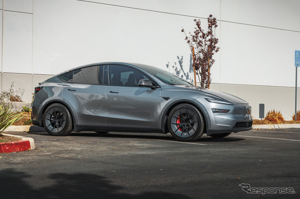 アンプラグド・パフォーマンスのロードウォリアーホイールの新サイズ、18×8.5インチ