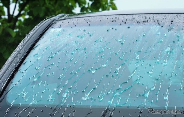 作業性と撥水性を両立。超強力撥水コーティング