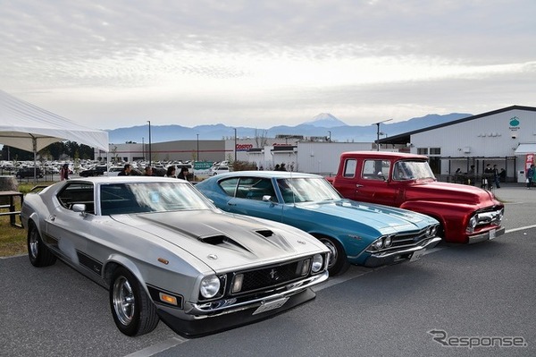 クラシックカーミーティング・イン山梨南アルプス