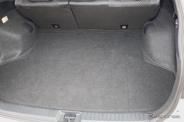 トヨタ・カローラフィルダー（オーナー：吉岡晃史さん）by エモーション