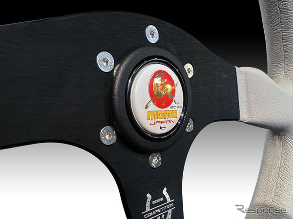 MOMOステアリング日本限定モデル「COMPETITION350 JAPAN LIMITED EDITION 2026」