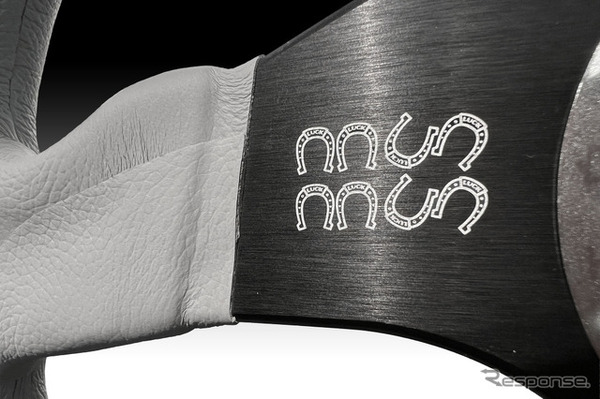 MOMOステアリング日本限定モデル「COMPETITION350 JAPAN LIMITED EDITION 2026」