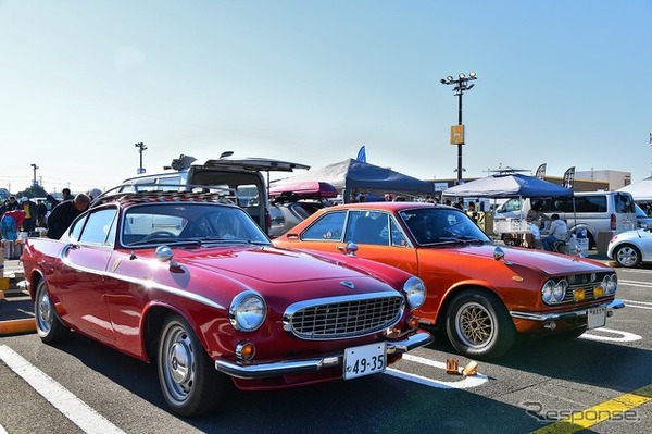 アリオ上尾クリスマスファイナルクラシックカーミーティング