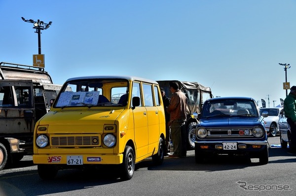 アリオ上尾クリスマスファイナルクラシックカーミーティング