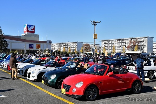 アリオ上尾クリスマスファイナルクラシックカーミーティング