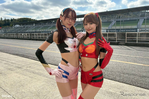 撮影会には式波・アスカ・ラングレー役の松田彩花と、真希波・マリ・イラストリアス役の雪野るなが登場