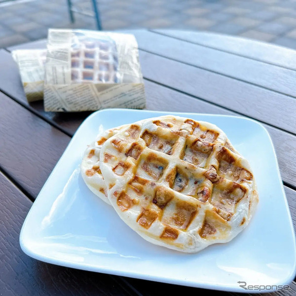 焼きたてのワッフル