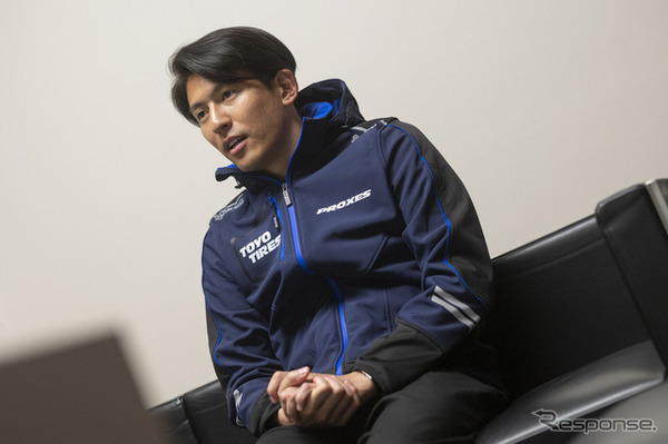 TOYO TIRES with Ring Racing 中山雄一選手