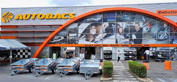 オートバックスフランス店舗