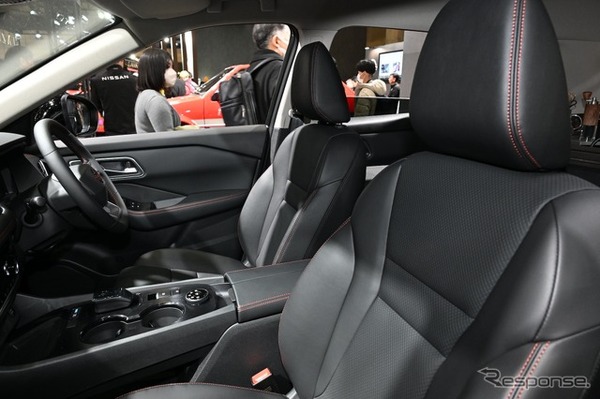 日産 X-TRAIL ROCK CREEK MULTIBED WILDPLAY（東京オートサロン2026）