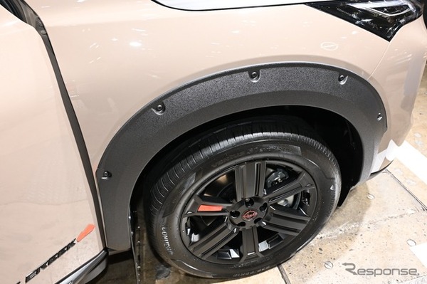 日産 X-TRAIL ROCK CREEK MULTIBED WILDPLAY（東京オートサロン2026）