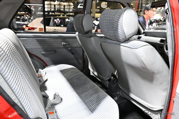 日産自動車大学校の学生たちがレストアした「マッチのマーチ」1984年式 初代日産マーチK10（東京オートサロン2026）