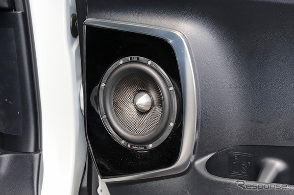 『サウンドカーペンター』（愛媛県東温市）にて製作されたオーディオカーの一例。