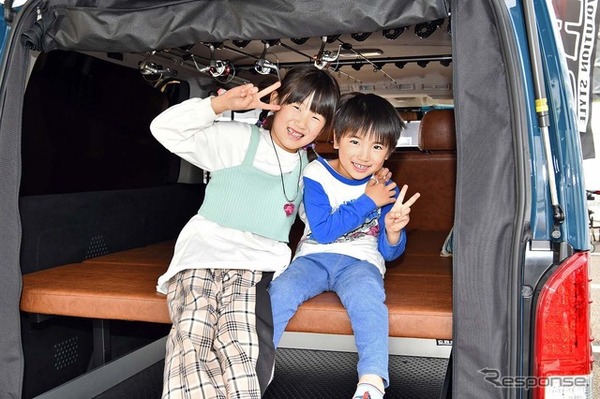 神奈川キャンピングカーフェア（前回2025年の会場風景）