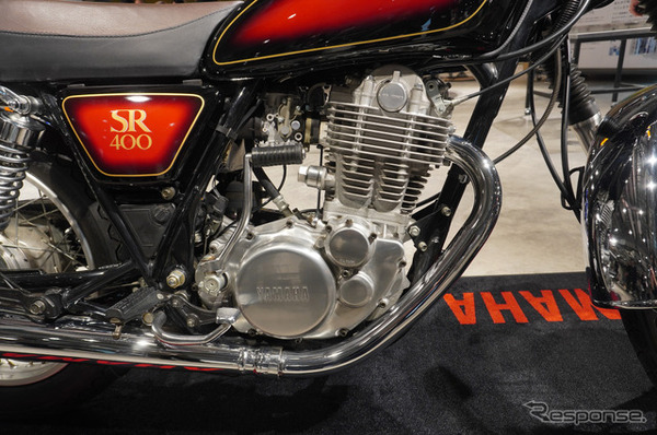 ヤマハ SR400のエンジン