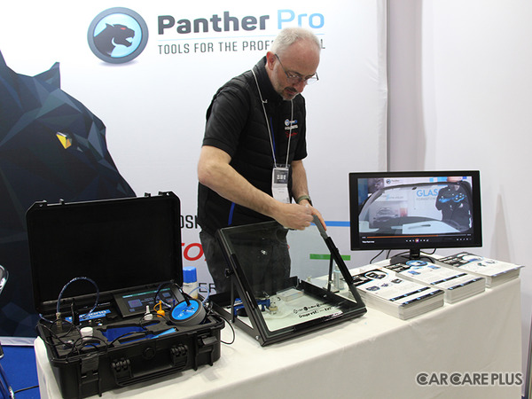 英国のPanther Proは様々なガラス関連製品を訴求