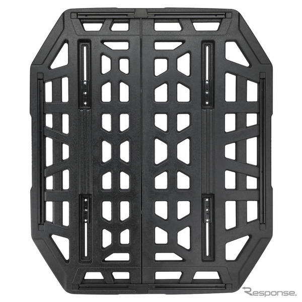 樹脂ブロー成形のルーフラック「INNOルーフボード」