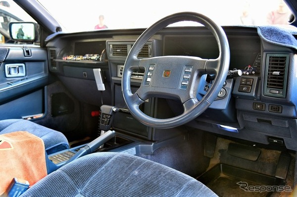 2代目レパード発売40周年記念　里帰り展示会in新車のひろば村山店