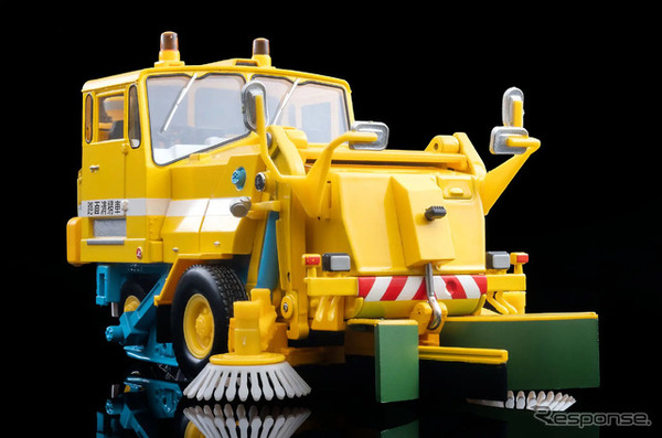 「トミカリミテッド ヴィンテージ」の「東急 SW2Z2 道路清掃車」