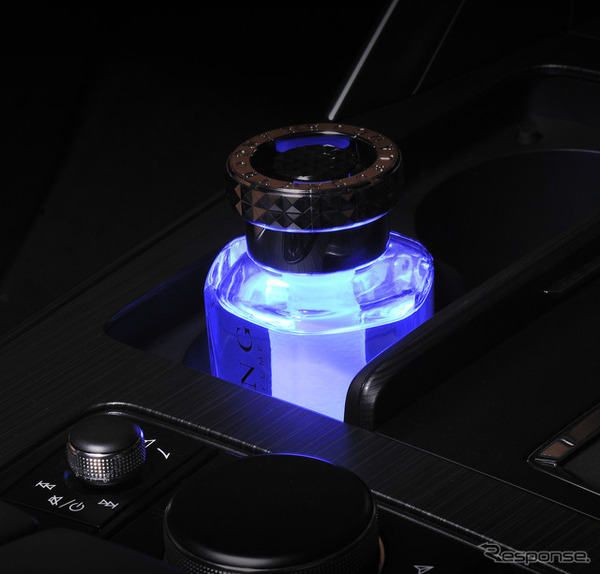 カーメイト「ブラング LEDコースター」