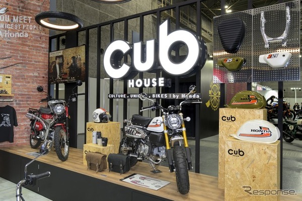 「Cub HOUSE（カブハウス）」をイメージした展示風景（大阪モーターサイクルショー2026）