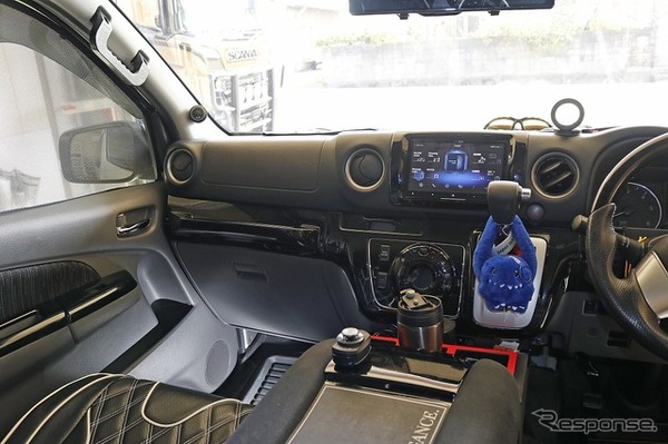 NV350キャラバンの音が激変！ スピーカー交換とサブウーファー追加で手にした快適空間［car audio newcomer］by BREEZE　後編