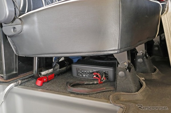 NV350キャラバンの音が激変！ スピーカー交換とサブウーファー追加で手にした快適空間［car audio newcomer］by BREEZE　後編