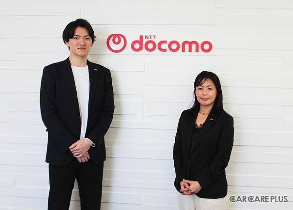 右側から、株式会社NTTドコモ保険企画担当課長 香田由里子氏（コンシューマサービスカンパニー ウォレットサービス部 金融サービス推進室）と、保険企画担当  菅原拓朗氏 （コンシューマサービスカンパニー ウォレットサービス部 金融サービス推進室）