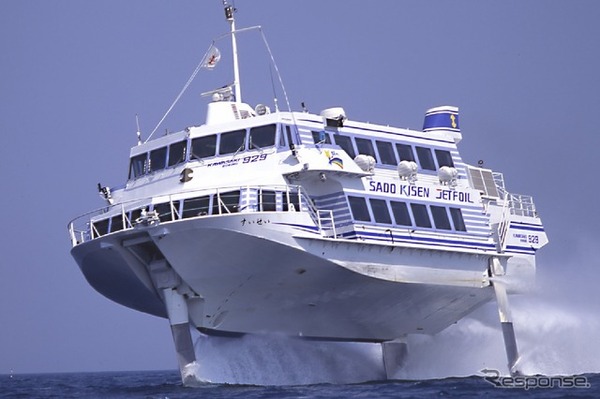佐渡汽船ジェットフォイル