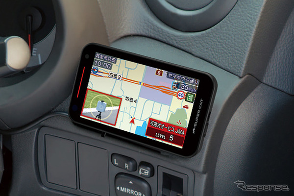 アンテナ別体の2ピースセパレートタイプならディスプレイは好きな所に取付可能（YK-3200）