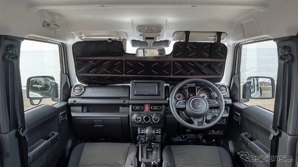 カーメイト「バイザー取付 折りたたみサンシェード ジムニー用」