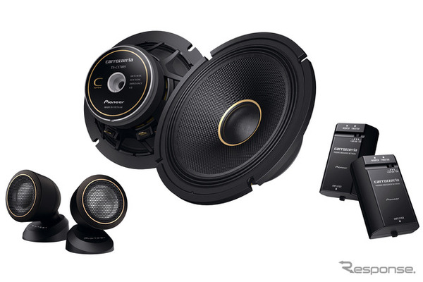 「「カスタムフィット スピーカー」の一例」の一例（カロッツェリア・TS-C1740S）。