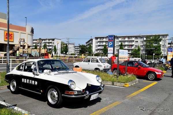 アリオ上尾 昭和平成オールドカー展示会