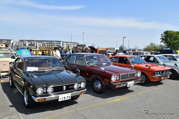 アリオ上尾 昭和平成オールドカー展示会