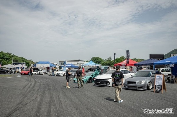 CARTUNEのPickupCars2023の様子