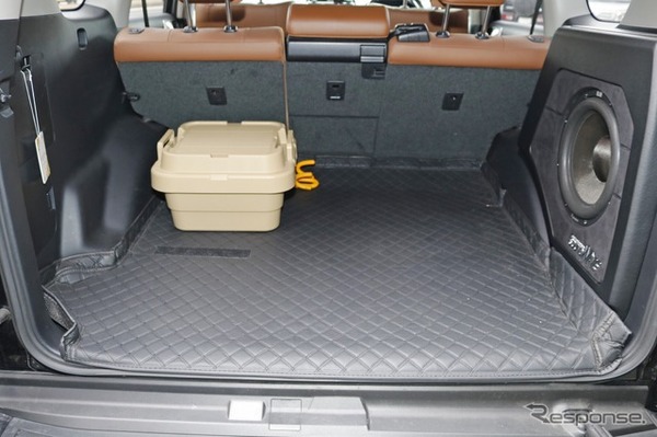 プラドのカーオーディオを大幅刷新！ 3ウェイ化と埋め込みサブウーファーで理想の音へ［car audio newcomer］by SOUND WAVE　後編