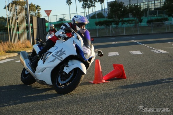 スズキ北川ライディングスクール