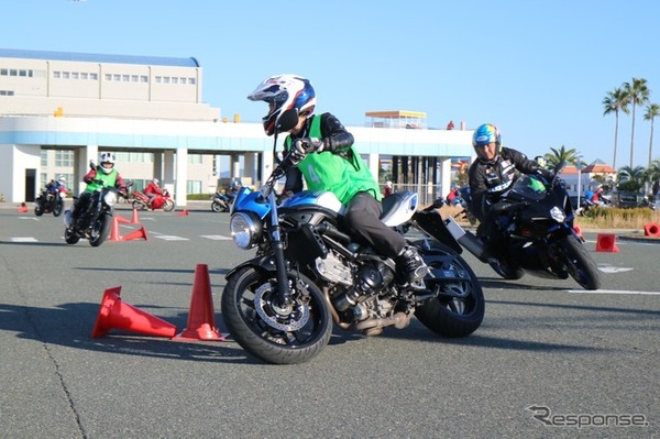 スズキ北川ライディングスクール