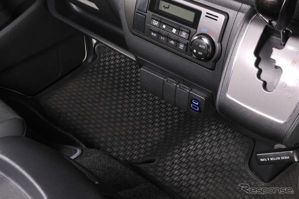 『ハイエース』H200系専用の増設電源ユニットハイエンドモデル「CX505K」