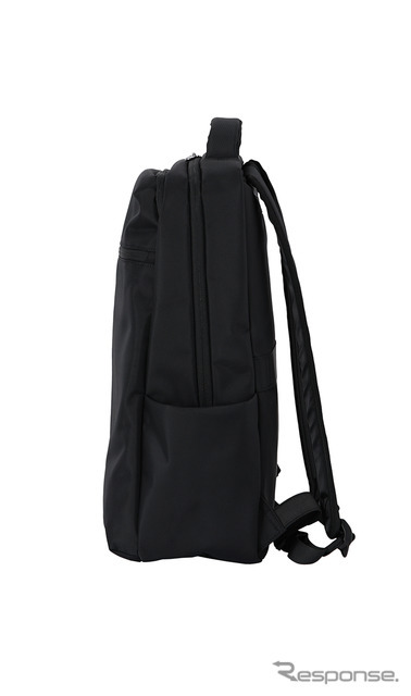 自動車のサスペンション構造を応用することで体感重量を約40%軽減する「無重力リュック」