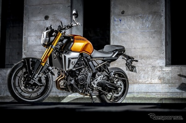 スズキ GSX-8T