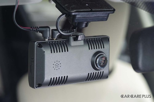 SDカードが劣化すると、事故時にドラレコの録画映像が保存されない場合もあるので要注意