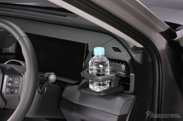 RAV4専用ドリンクホルダー